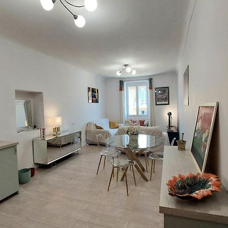 Lympia - Beach & Ferry By Foot Balcony - By Tgb Nice Exterior foto